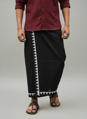 Kora Khaadi Dhoti Lungi wrap in black for men, 100% handwoven cotton by NIIRA