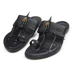 Korakari Classic Black Kolhapuri chappal for men, handcrafted genuine black leather sandal by NIIRA