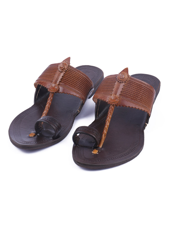 Korakari Dual Tone Comfort Kolhapuri chappal for women, handcrafted leather artisan sandal by NIIRA
