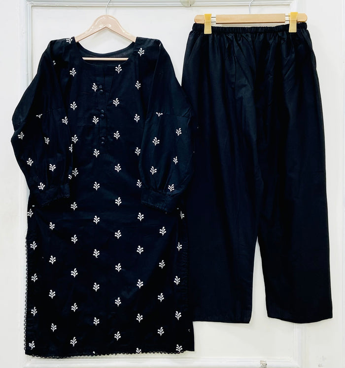 Long Embroidered | Cotton Lawn D-683