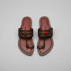 Karagiri Yuga leather Kolhapuri chappal for men, handcrafted artisan sandal by NIIRA