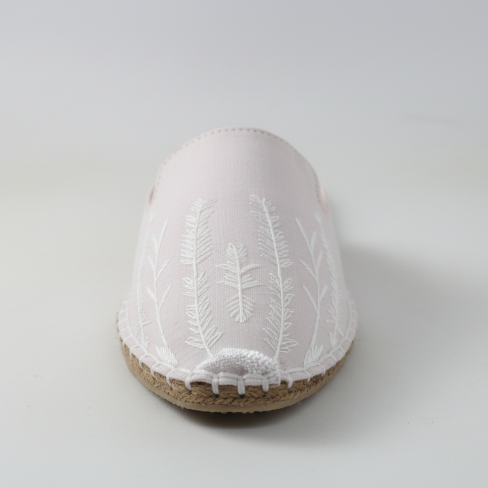 The Dark Gaze + Coconut Cream Chappal | Women Footwear Essentials Combo